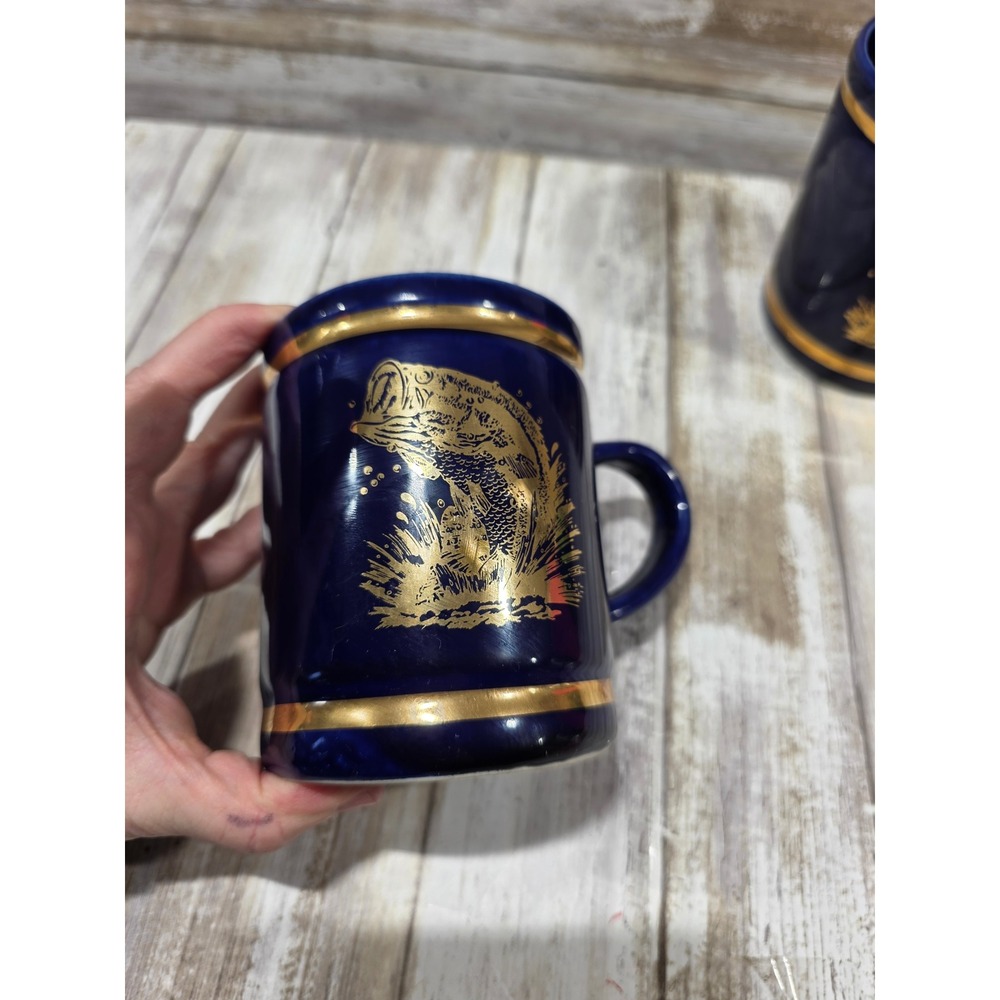 Set of 2 Navy Blue Ceramic Mugs with Gold Bass Fish Design and Gold Trim USA - Picture 2 of 9